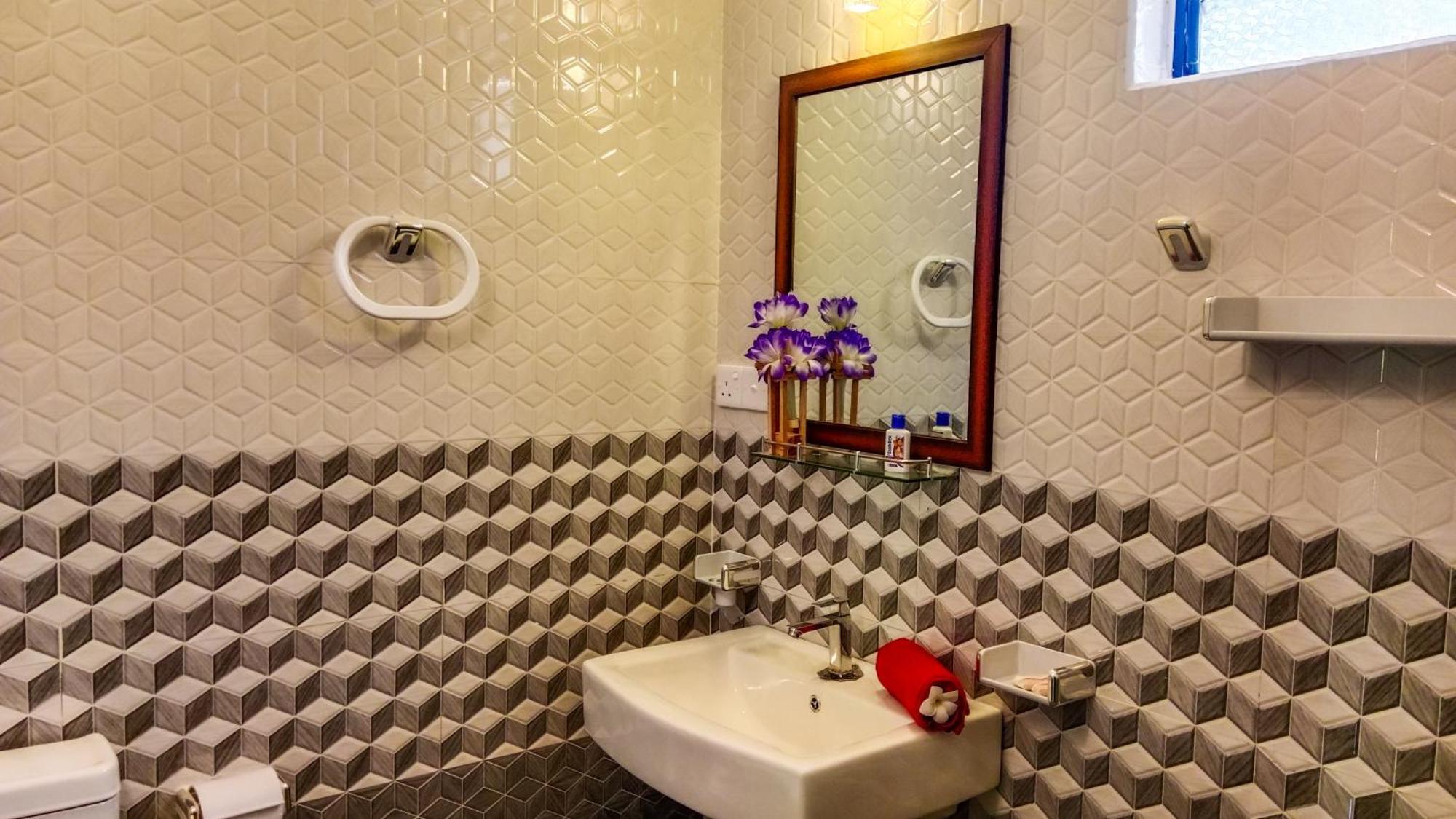 Gimhana Homestay Сигирия Экстерьер фото