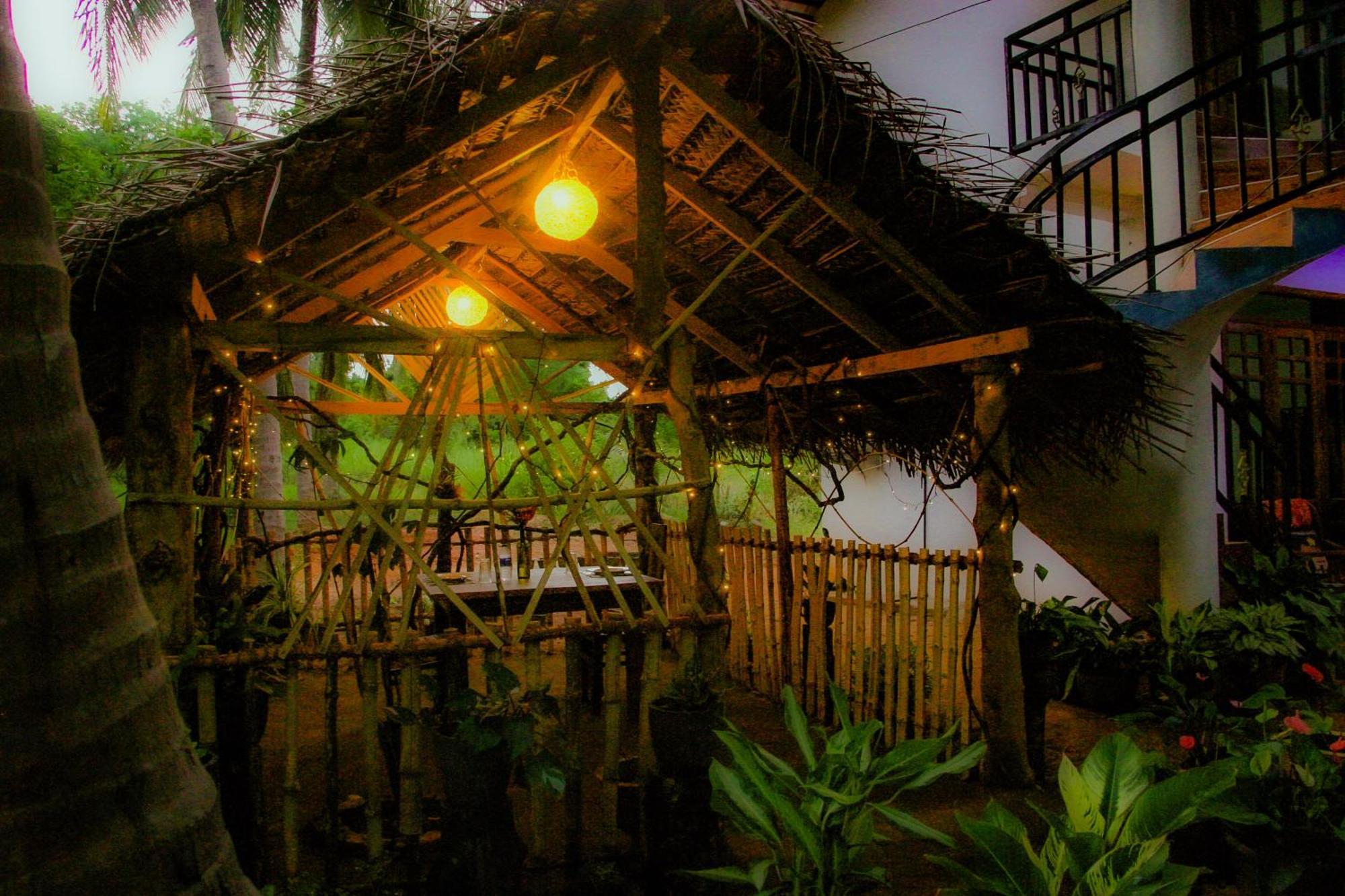 Gimhana Homestay Сигирия Экстерьер фото